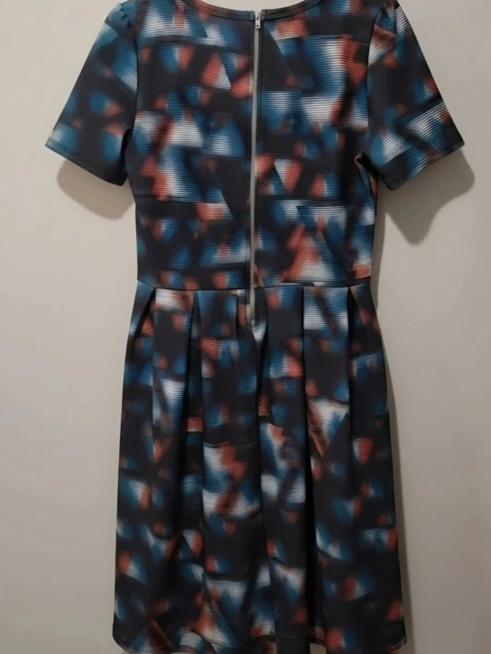 LuLaRoe Girls Short Sleeve Dress in Black with Blue and Red Print